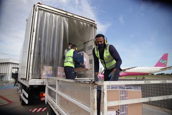 Piauí recebe novos lotes de vacinas contra a Covid-19