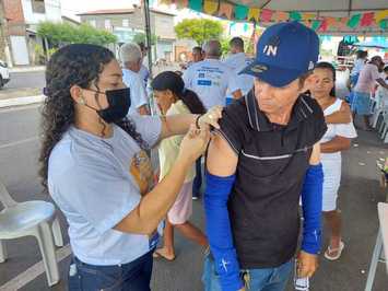 Sesapi convoca piauienses para se vacinar contra a covid e aumentar cobertura com a bivalente