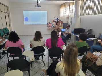 Vigilância Sanitária reúne diretores de hospitais para orientar sobre gerenciamento de resíduos dos Serviços de Saúde