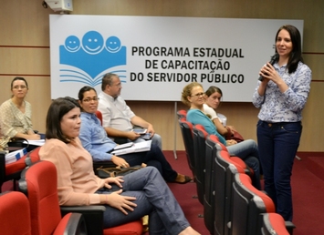 Capacitação em Saúde Bucal reúne profissionais e gestores municipais