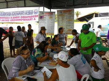 CEREST participa de ação social da Polícia Militar