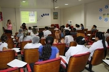 Maternidade Evangelina Rosa ganha prêmio em mostra sobre Segurança do Paciente